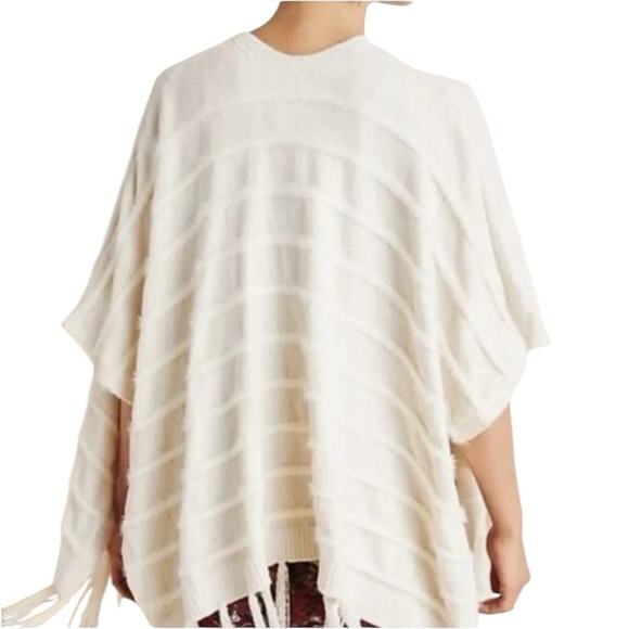 Anthropologie Boho Fringe Knit Shawl Wrap Textured Poncho Style Layering One Sz - Picture 7 of 12